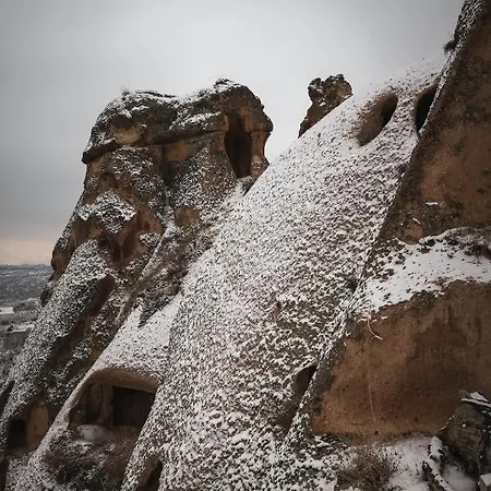 Sandik Cave House