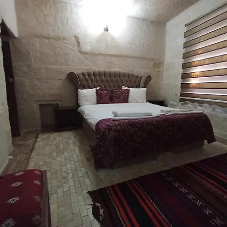 Sandik Cave House ホテル