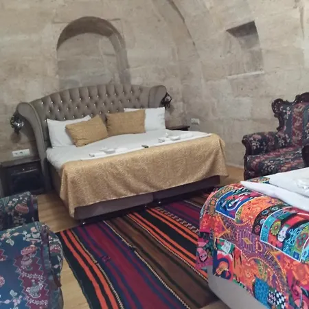 Hotel Sandik Cave House *