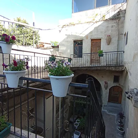 Sandik Cave House