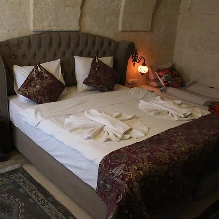 Hotel Sandik Cave House