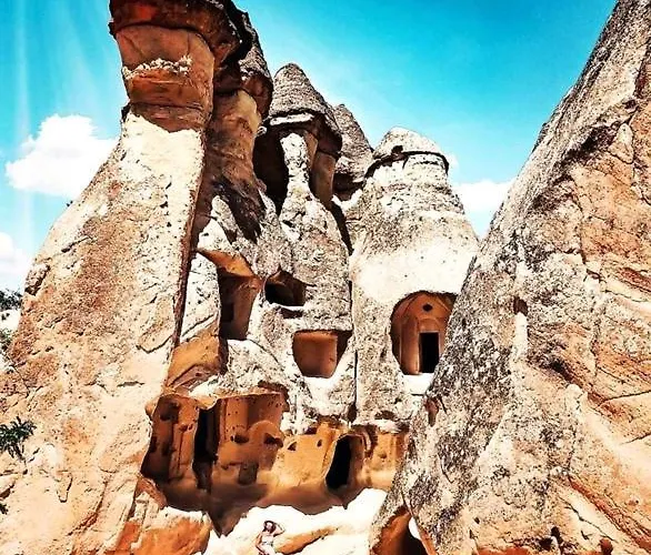 Sandik Cave House Hotel