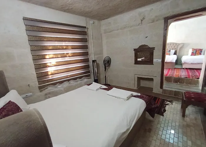 Hotel Sandik Cave House *