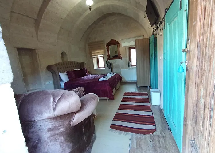 Sandik Cave House Hotel